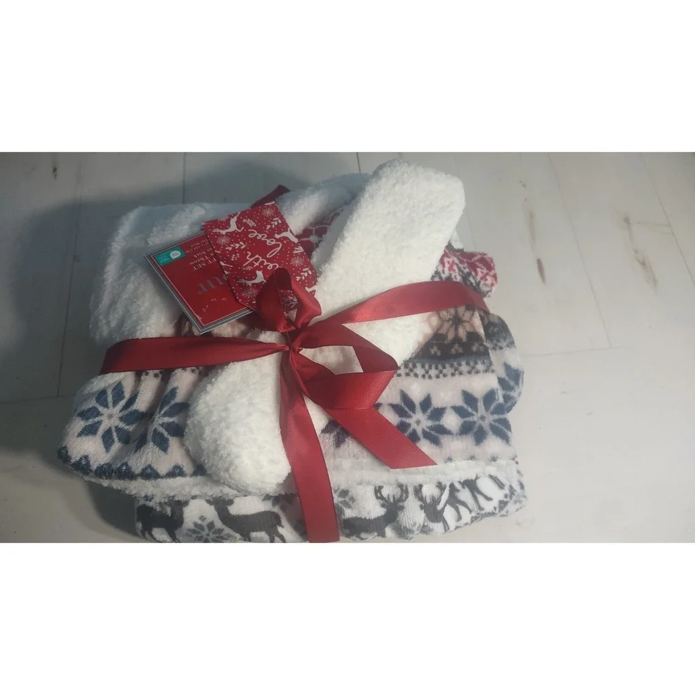 Ardour Soft Sherpa Throw Gift Set 50 X 60